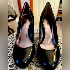 Alfani Black Patent Leather pumps